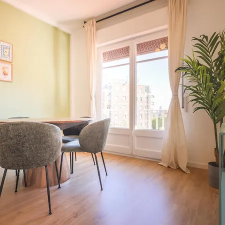 U-nique Gaudi I Apartment Barcelona
